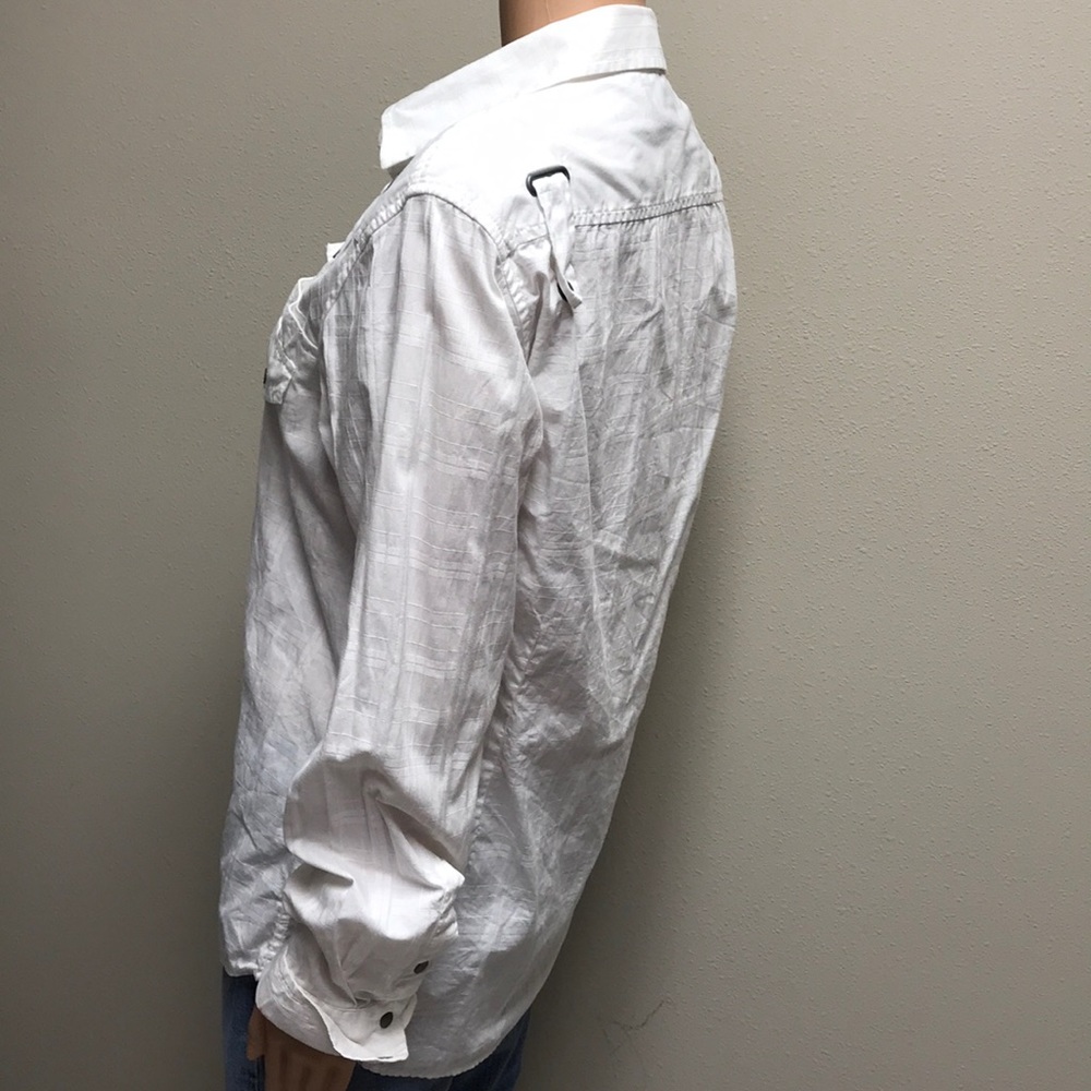 Guess button down top - Picture 4 of 8